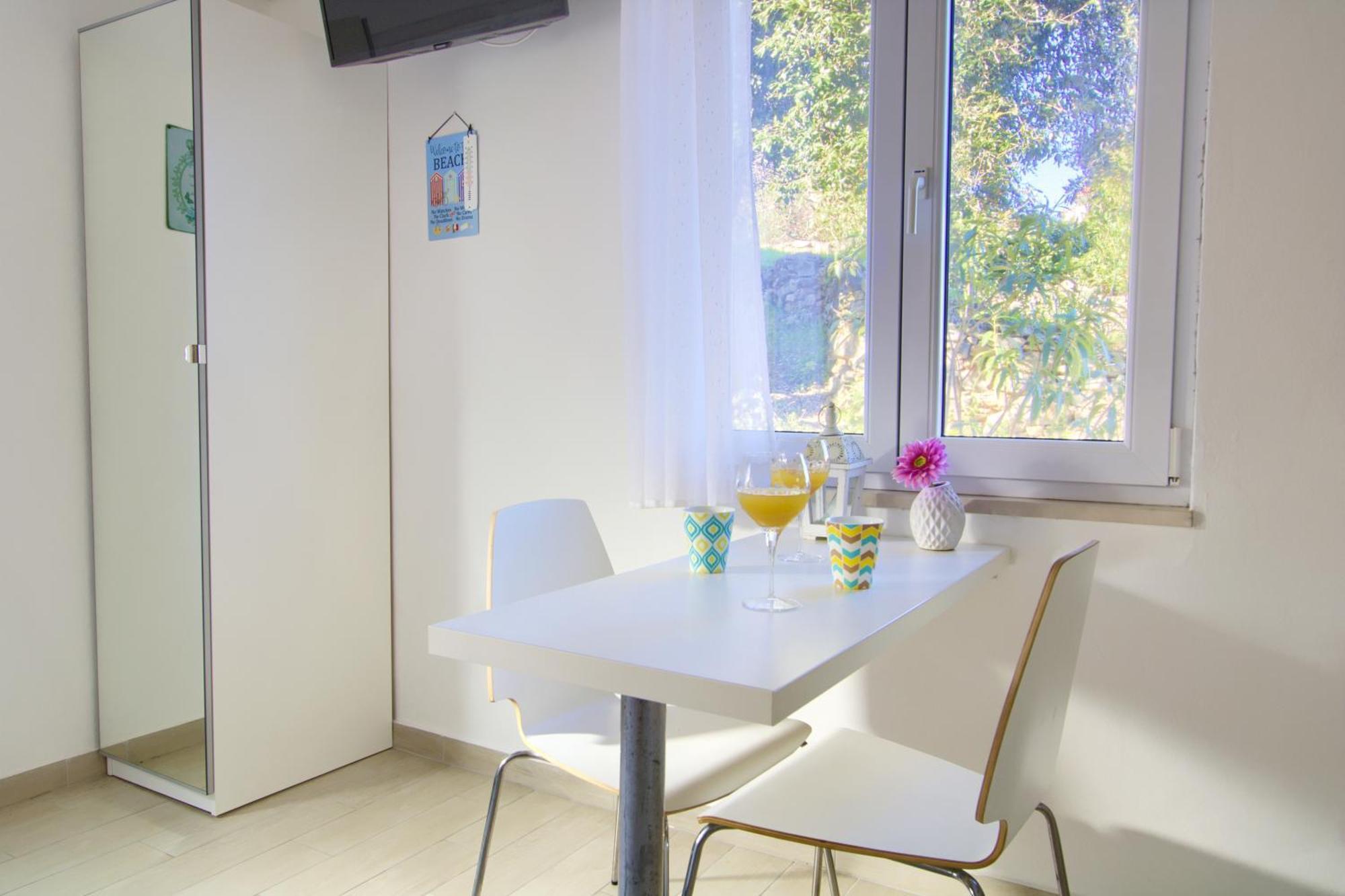 Studio Apartments Kali Kali